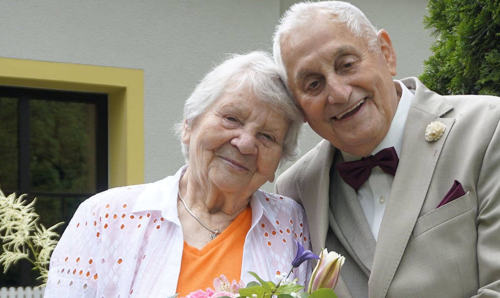 Seit über 65 Jahren einander von Herzen zugetan: Renate und Bernd Sinang aus Döllnitz.