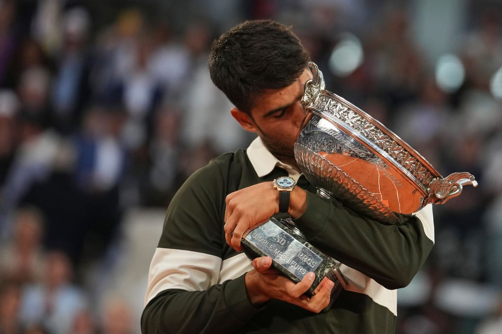 Carlos Alcaraz hat mit 22 Jahren bereits fünf Grand-Slam-Turniere gewonnen - wie sein Idol Rafael Nadal.