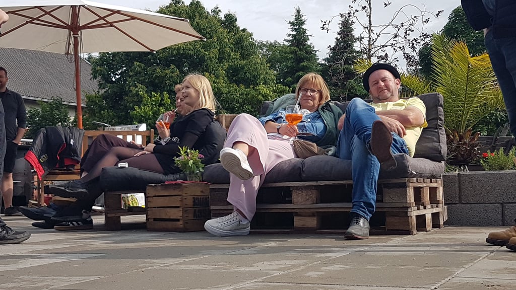 Kultourspur in und nahe der Wische (Landkreis Stendal) vom 6. bis 9. Juni 2025, hier vor der Eventscheune "Zum Sepp" in Lichterfelde.