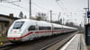 Sämtliche 137 Züge des ICE 4 sind inzwischen ausgeliefert. Der Zug bildet das Rückgrat der Fernverkehrsflotte der Bahn. (Archivbild)