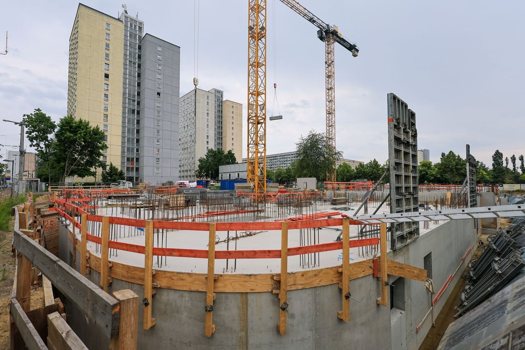 An der Johannisallee baut Leipzigs kommunale Wohnungsbaugesellschaft LWB 202 neue Wohnungen.