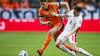 Micky van de Ven (links) zählte zu den zahlreichen Torschützen der Niederlande