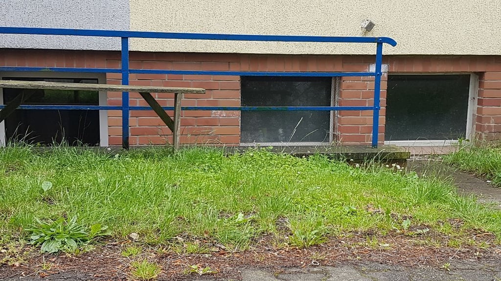 Einbruchserie in der Wische: Der oder die Täter verschafften sich den Zugang zu den Gebäuden unter anderem über Keller.
