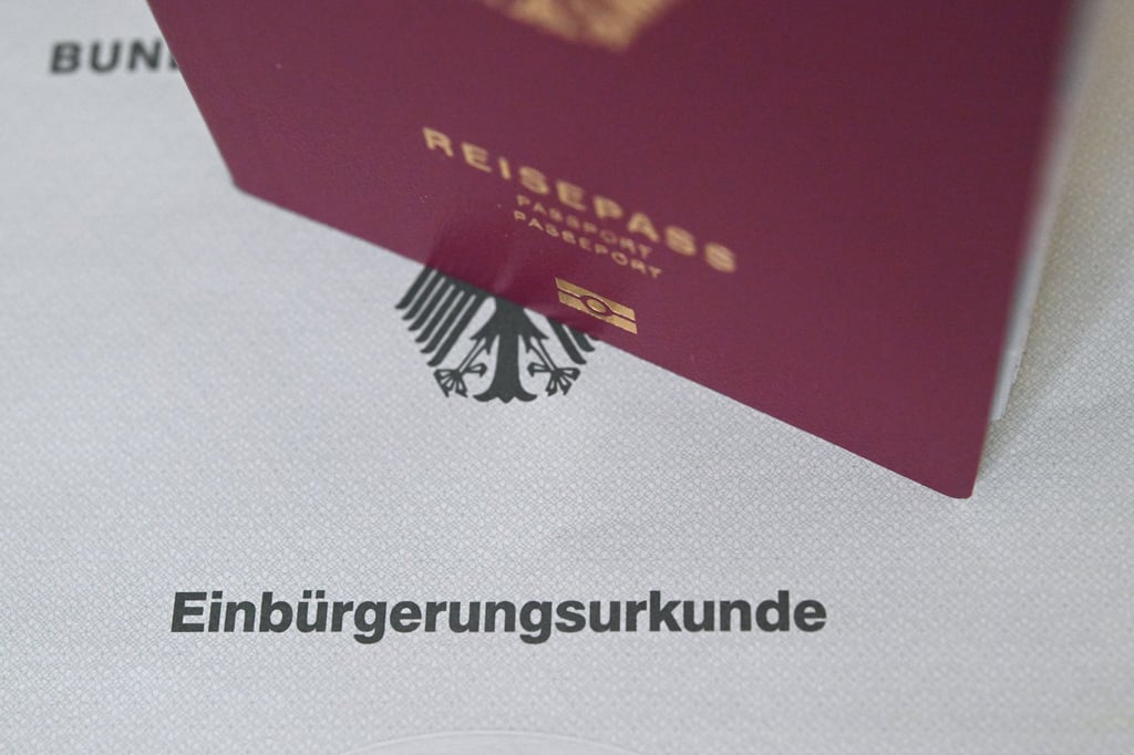 Vor allem Einbürgerungen aus Syrien, aus der Türkei und aus Russland stiegen in Niedersachsen an. (Symbolbild)
