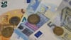 Aus einem Haus wurde Geld geklaut.