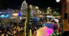 Der Marktplatz in Genthin im weihnachtlichen Lichterglanz.  Die Planungen für Veranstaltungen in der Adventszeit 2025 vor dem Rathaus  laufen.