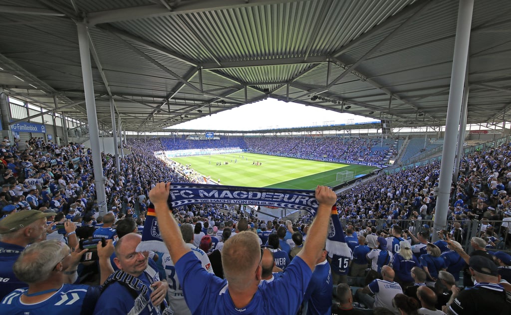 Viele Fans des 1. FC Magdeburg träumen von einem vollen Stadion gegen Gegner wie den HFC.