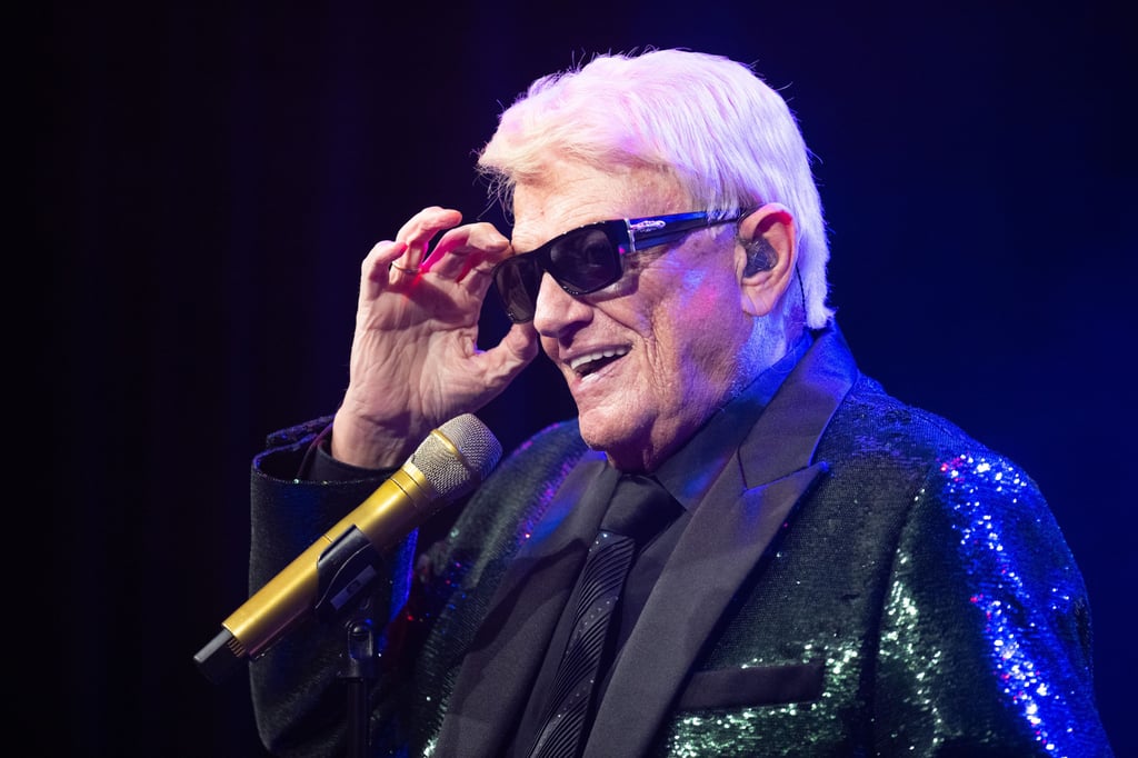 Heino auf der Bühne. Das Foto entstand im Mai bei einem Konzert in Coswig bei.
