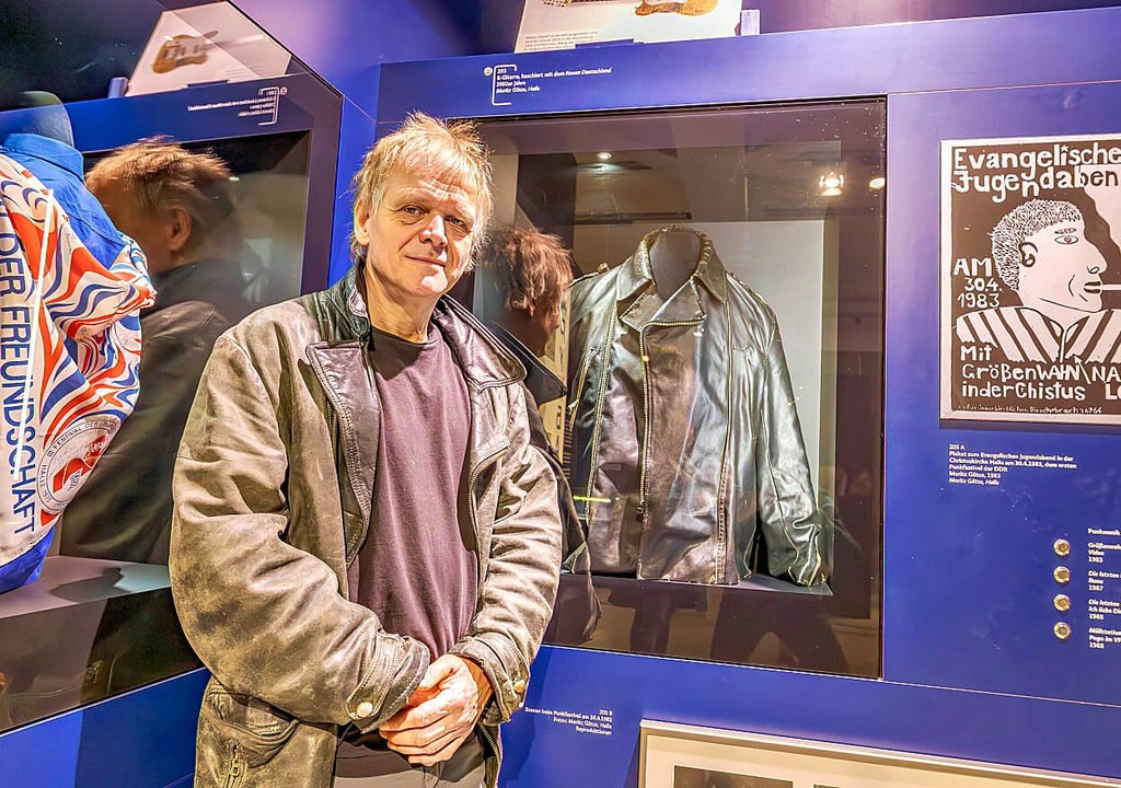 Preisträger vor 18 Jahren: Der Künstler Moritz Götze (hier im Stadtmuseum) ist 2007 ausgezeichnet worden.