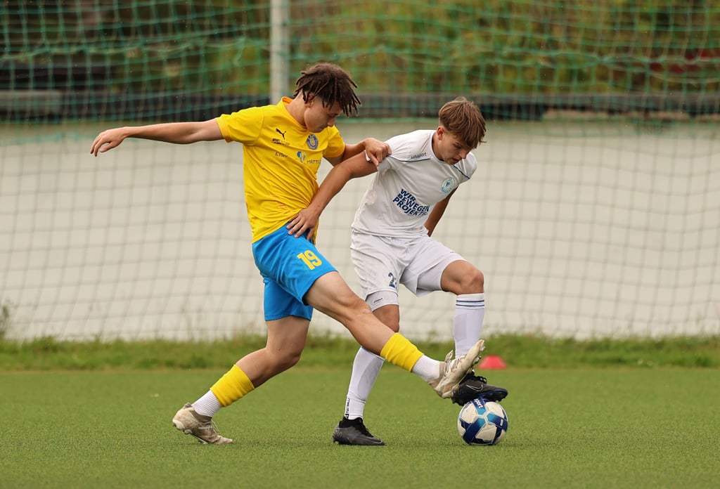 Bei der 1:2-Niederlage gegen Lok Leipzig jüngst erzielte Oskar Zopf (l.) das Tor der Fortunen.