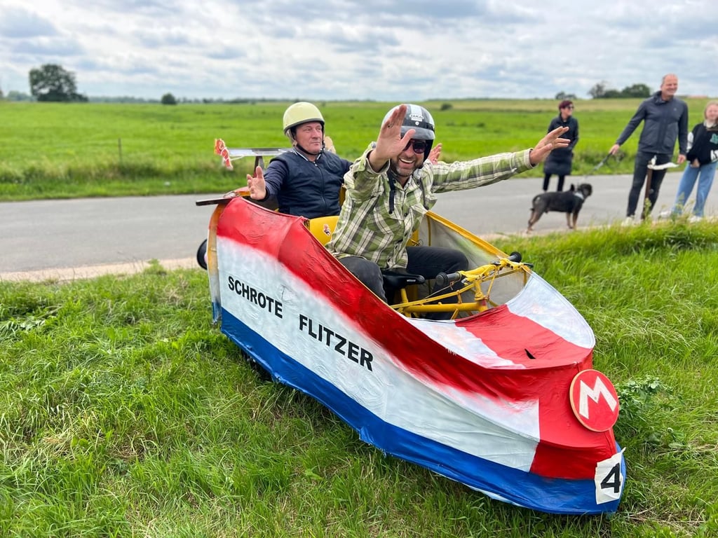 Der "Schrote Flitzer" beim Heinrichsberg-Rennen.