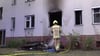 In einem Mehrfamilienhaus in Berlin-Reinickendorf brach ein Feuer in einer Erdgeschosswohnung aus. Zwei Kinder wurden unter anderem verletzt.