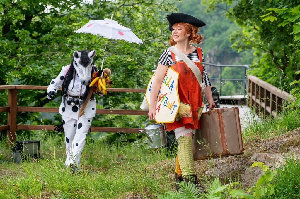 Swantje Fischer als Pippi Langstrumpf spielt überzeugend und stark dieses mutige Mädchen, das nur deshalb überall aneckt, weil die Welt zu eng ist, für so ein weites Kind.