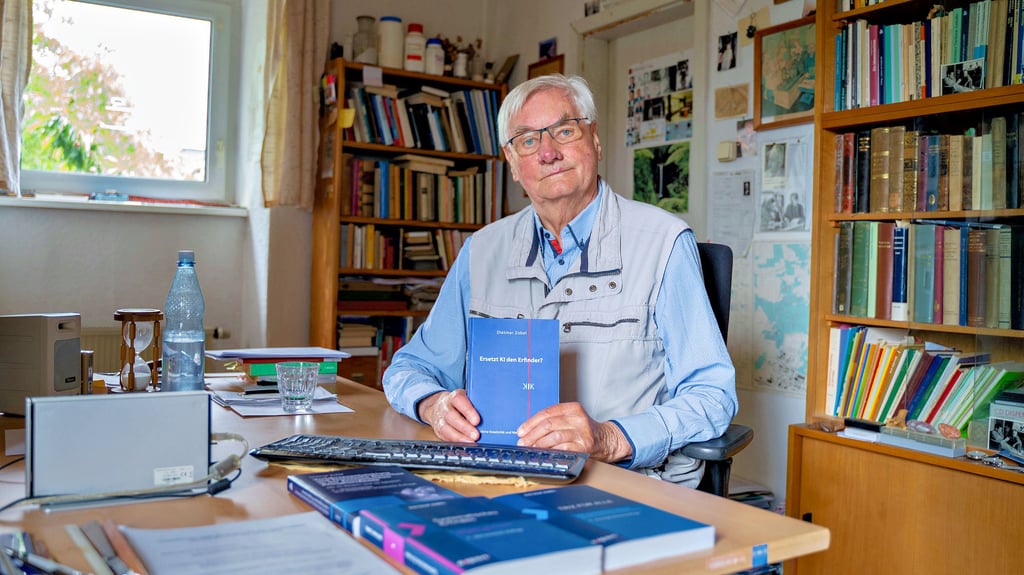 Dietmar Zobel, einst Leiter des Südwerks in Piesteritz, hat ein Jahr lang die Künstliche Intelligenz getestet. In seinem achten Buch zieht er Bilanz.