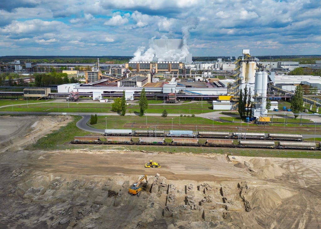 Die Leag bereitet im Industriepark Schwarze Pumpe den Bau eines neuen Gaskraftwerkes vor. (Archivbild )