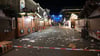 Das Gelände des Weihnachtsmarktes in Magdeburg nach dem furchtbaren Anschlag. Angeblich sollen mehrere Männer den tödlichen Anschlag danach beklatscht haben.&nbsp;