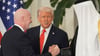 FIFA-Chef Infantino hält enge Bande zum US-Präsdienten und nach Saudi-Arabien.