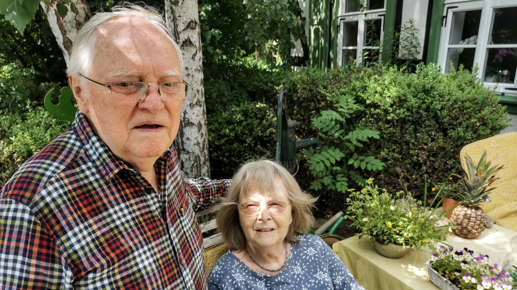 Manfred und Ute Kwiran sind vor 25 Jahren aus der Großstadt nach Wülperode gezogen und hier glücklich geworden.