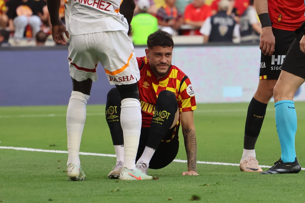 Romulo (r.) im Spiel gegen Hatayspor.