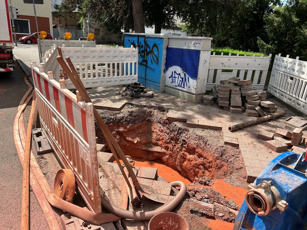 Blick in die Baustelle am Freiheitsplatz in Magdeburg-Olvenstedt.