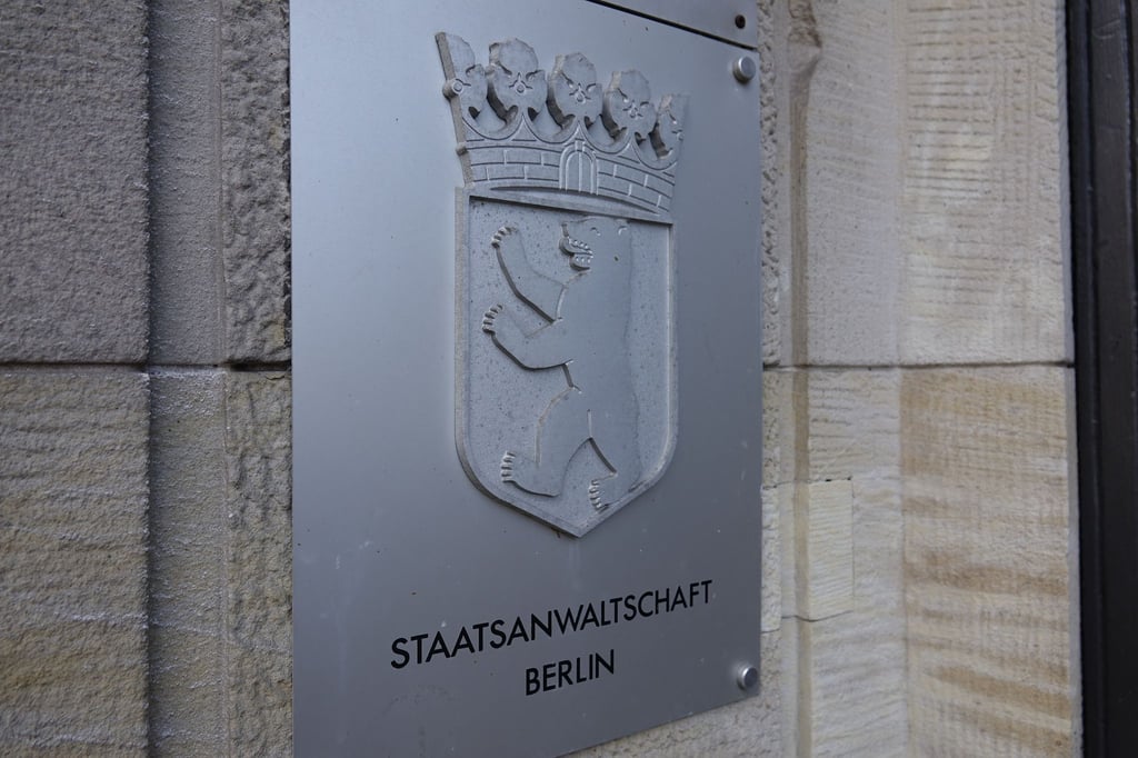 Die Staatsanwaltschaft hat Anklage erhoben wegen fingierter Handwerkerabrechnungen. (Symbolbild)