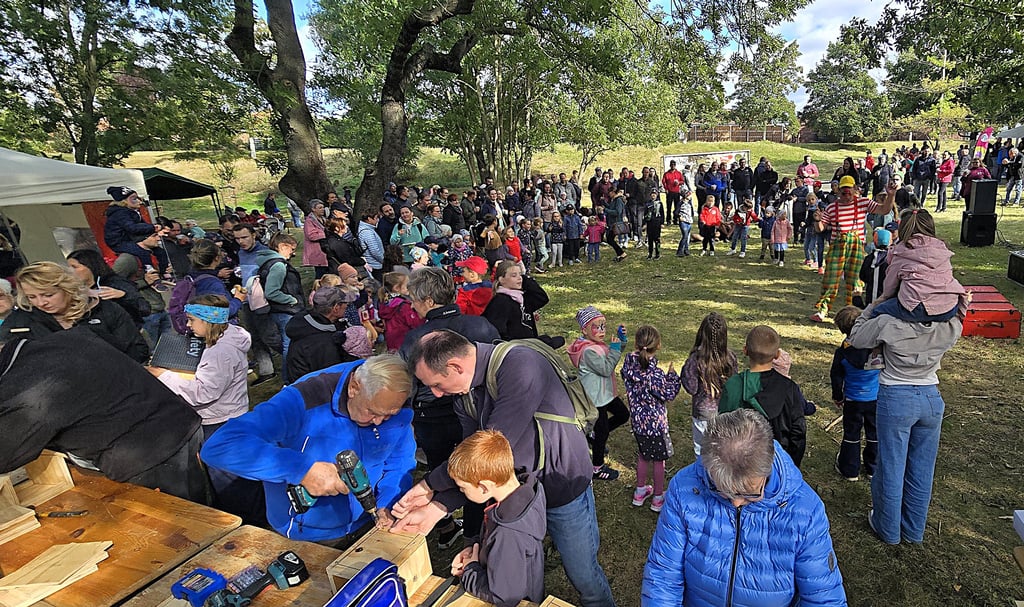 Auch im vergangenen Jahr kamen zahlreiche Anwohner aus Lochau und Umgebung zum beliebten Parkfest.