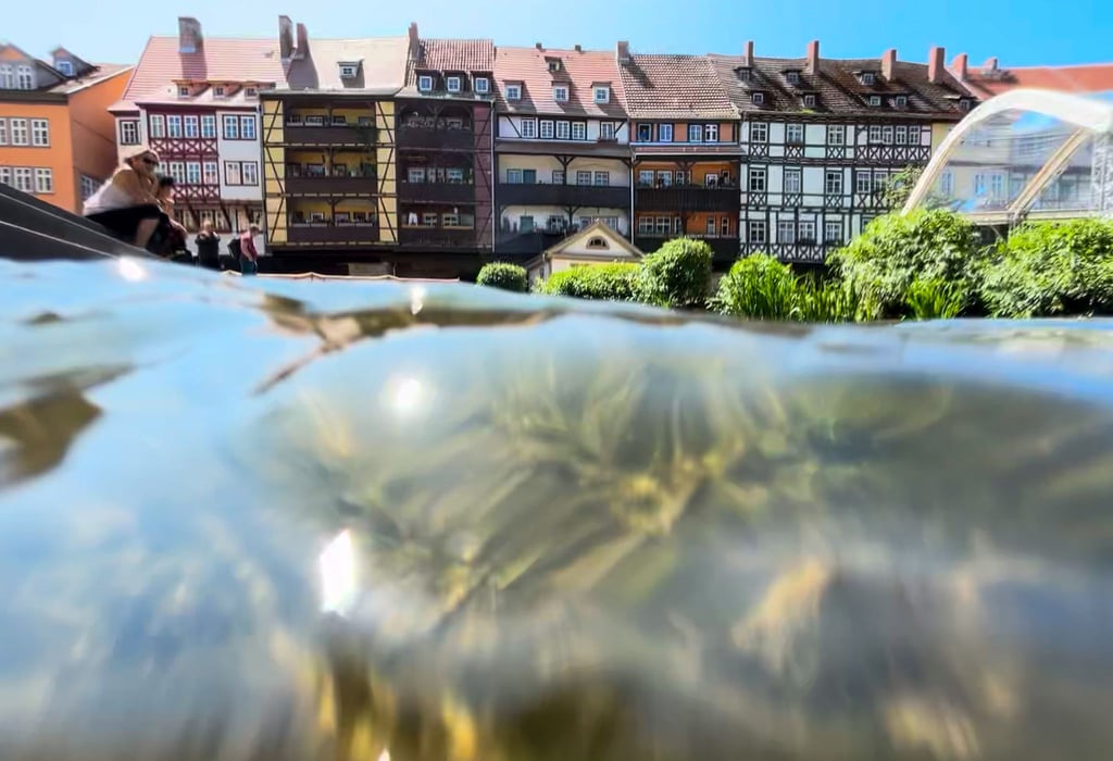 Am Abend beginnt das traditionelle Krämerbrückenfest in Erfurt. In diesem Jahr steht ein Jubiläum im Zentrum des großen Altstadtfests: das 700-jährige Bestehen der steinernen Krämerbrücke.