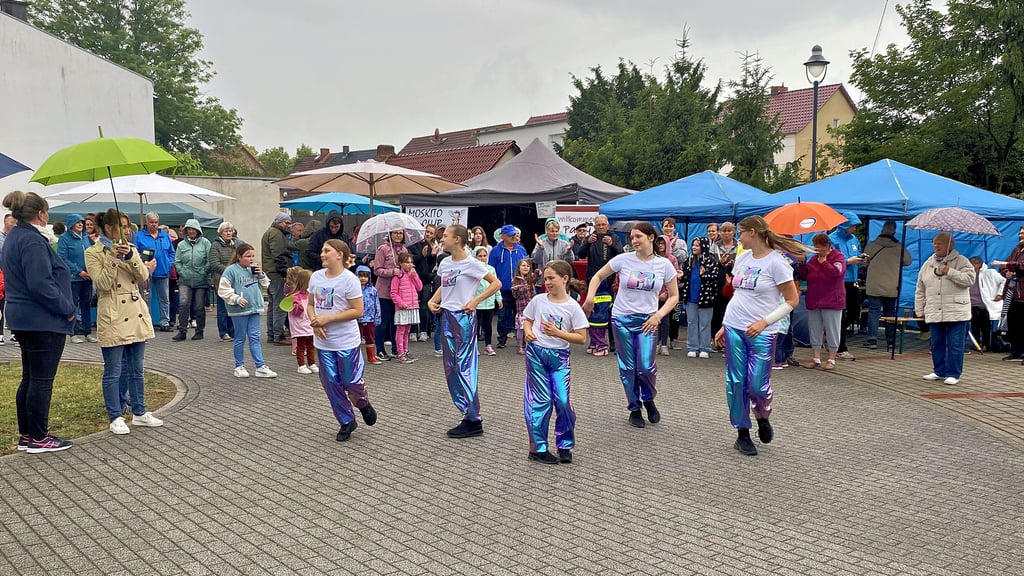 Der Auftritt der „Ice Cream“-Tänzer brachte Parey extra Punkte im Wettbewerb um den Gesamtsieg der Radio-Brocken-Sommertour 2025.