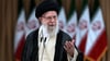Irans Staatsoberhaupt Ajatollah Ali Chamenei droht Israel als Reaktion auf den nächtlichen Großangriff mit Vergeltung