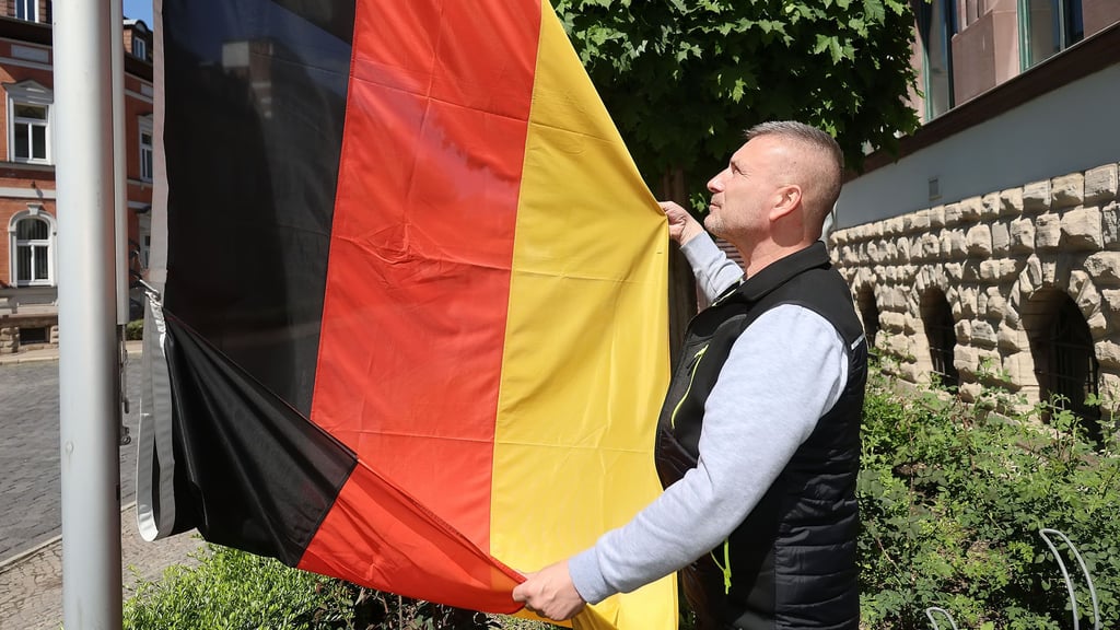 Werden auch in Zerbst bald Deutschlandflaggen gehisst?