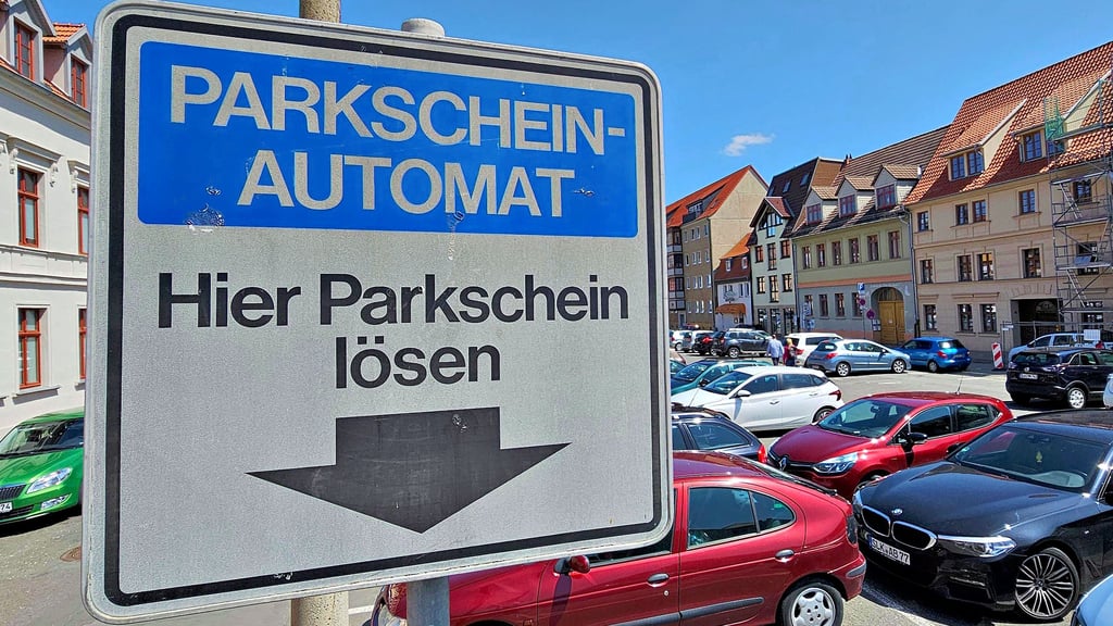 Auch auf dem Parkplatz an der Vorderbreite/Hinterbreite bleibt das Parken sonnabends kostenfrei.