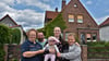 Jenny Kitzel (Mitte) ist die Besitzerin der Backstein-Villa  in Calvörde. Im Haus wohnen auch ihre Eltern Sabrina und Kai Kitzel sowie ihre Geschwister Juna (vorn), Jonas und Jessika (nicht auf dem Bild).