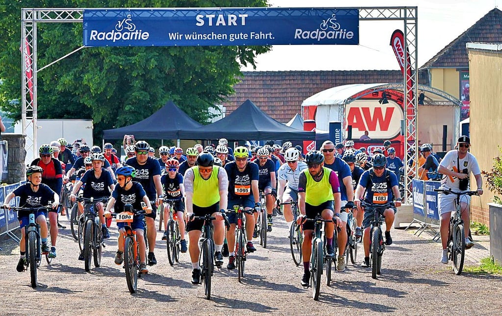 Um 9 Uhr startete die 71-Kilometer-Maxi-Tour der Volksstimme Radpartie.