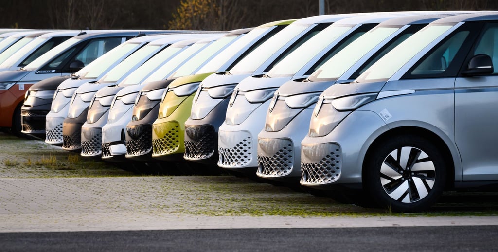 „Die elektrische Plattform steht“, sagt Ministerpräsident Lies über den kriselnden Autokonzern Volkswagen. (Archivbild)