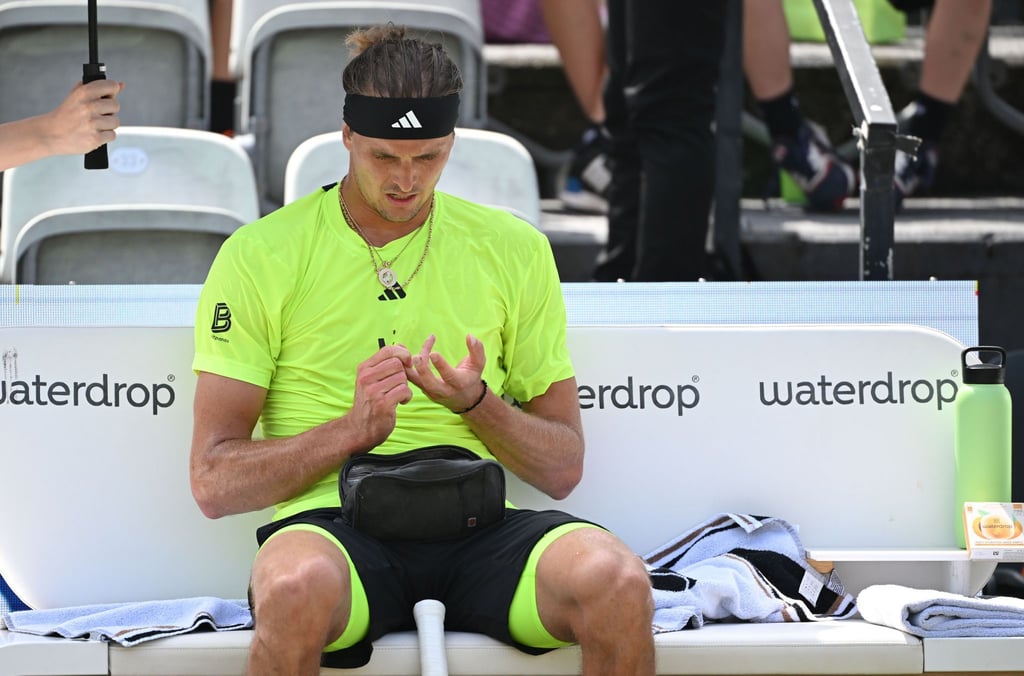 Alexander Zverev misst während der Matches seinen Blutzucker.