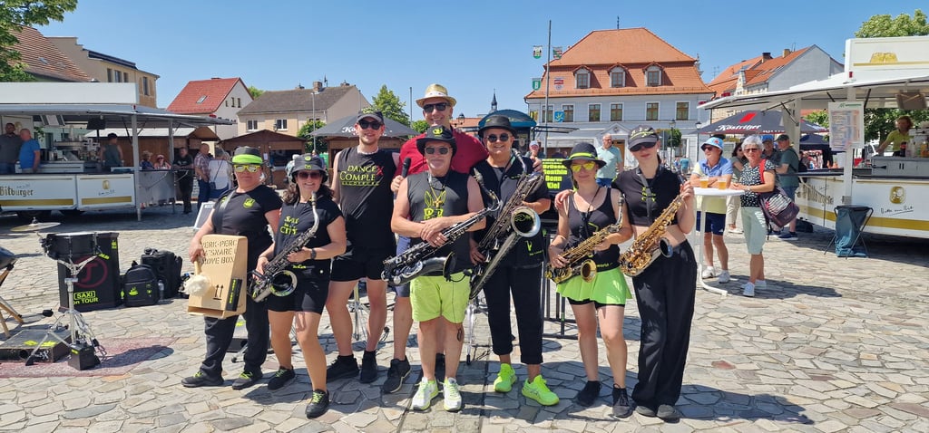 Die Sax'n Anhalt VIP Band gehört als musikalische Größe fest zum Gommeraner Stadtfest.