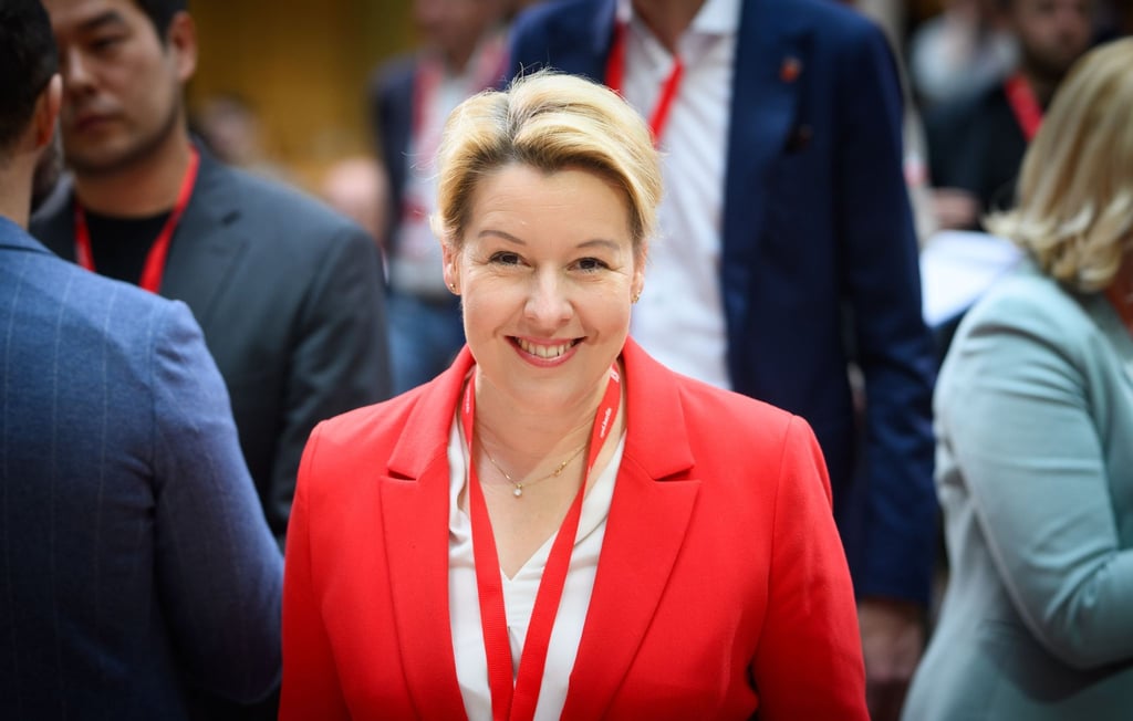 Berlins Wirtschaftssenatorin Franziska Giffey (SPD) hält für die Spitzenkandidatur eine breite Rückendeckung aus der Partei für entscheidend. (Archivfoto)