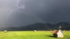 Bei Bergwanderungen sind Gewitter eine besonders große Gefahr. (Symbolbild)