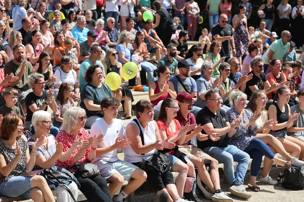10. Löwenstarkes Kinderfest in Blankenburg: So viele Zuschauer hatte die Stadtparkbühne seit Jahrzehnten nicht erlebt. Sie war nach langem Umbau wiedereröffnet worden.