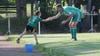 Jubel mit dem Nachwuchs: Kevin Hartmann(r.) klatschte nach seinem vorerst letzten Tor für den SV Wolmirsleben/Unseburg/Tarthun mit seinem Sohn ab. Er wechselt zurück zum SV 09 Staßfurt.