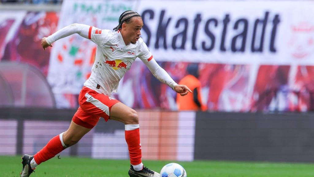 Xavi Simons will einem Medienbericht zufolge Leipzig verlassen.