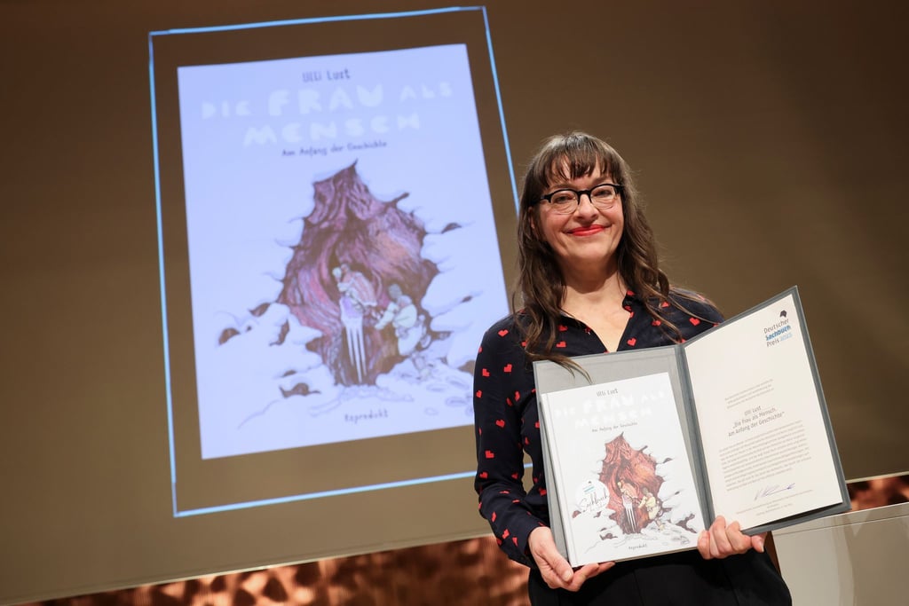 Die österreichische Comiczeichnerin Ulli Lust hat den Deutschen Sachbuchpreis 2025 erhalten.