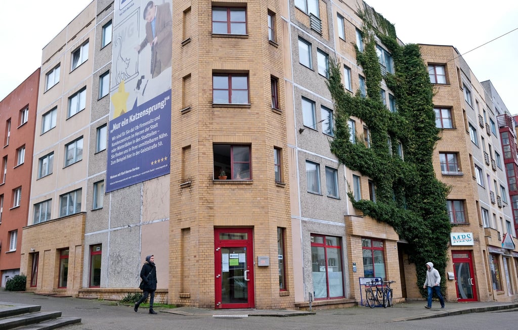 Blick auf das Gebäude des "Welcome-Treffs" der Freiwilligen-Agentur Halle