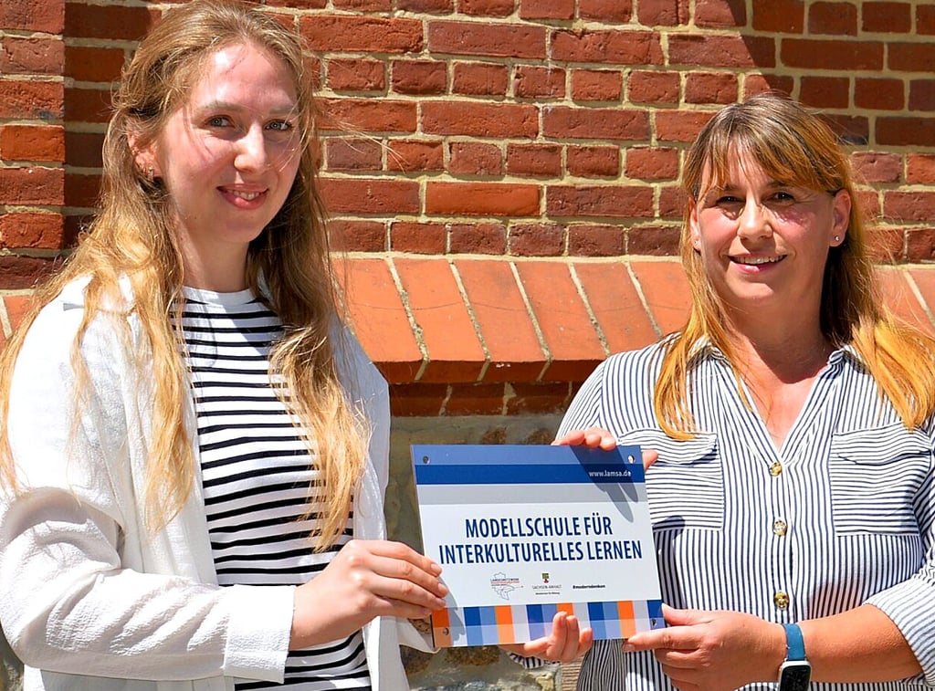 Der Zerbster Grundschulverbund An der Stadtmauer trägt jetzt den Titel „Modellschule für interkulturelles Lernen“.