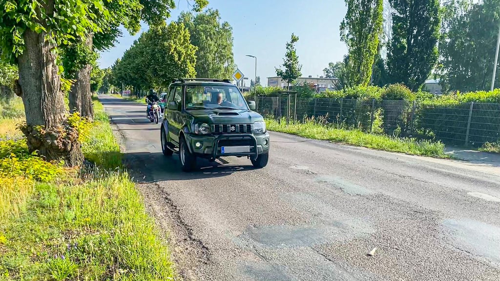 So wie der südliche Teil der Stendaler Chaussee sind auch andere Straßen in Osterburg marode.