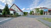 Blick aus der Möckeraner Albert-Werlitz-Straße: links mündet die Gartenstraße in den Kreuzungsbereich. Die Zufahrt zur Dasselaner Straße (B246a) könnte künftig gesperrt werden.