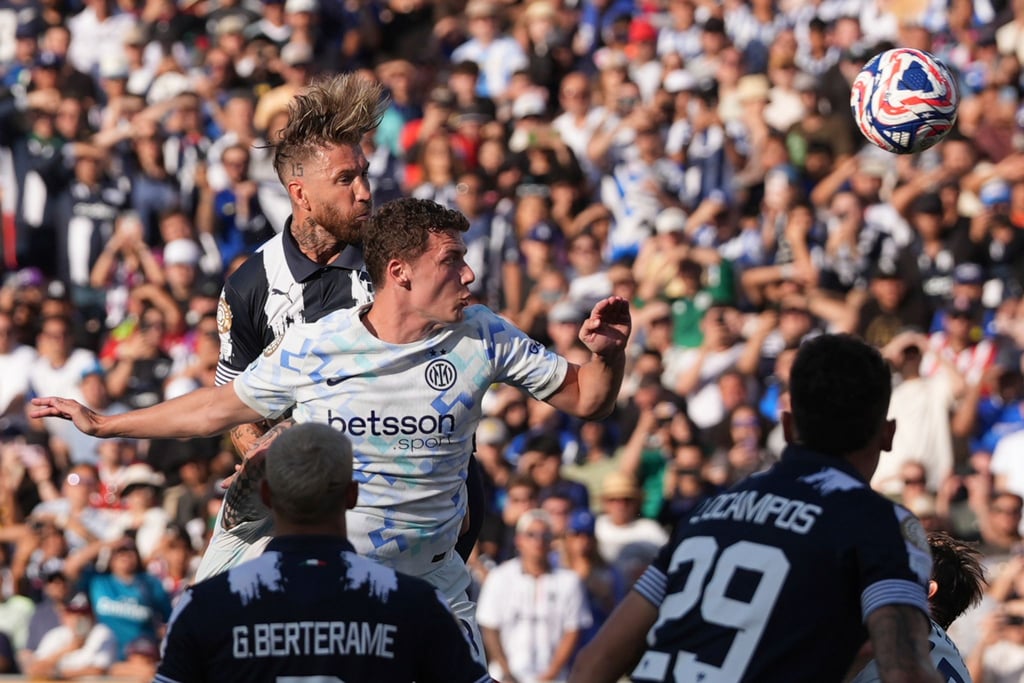 Sein Kopfballspiel war schon immer Weltklasse: Sergio Ramos (hinten).
