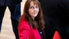 Rund vier Wochen nach ihrem Rücktritt erstmals wieder auf der landespolitischen Bühne: Ex-Innenministerin Katrin Lange (SPD) im Landtag in Potsdam.