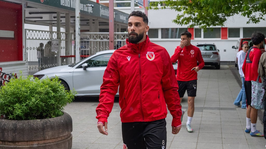 Wechselt Joshua Putze von Energie Cottbus zum Halleschen FC?