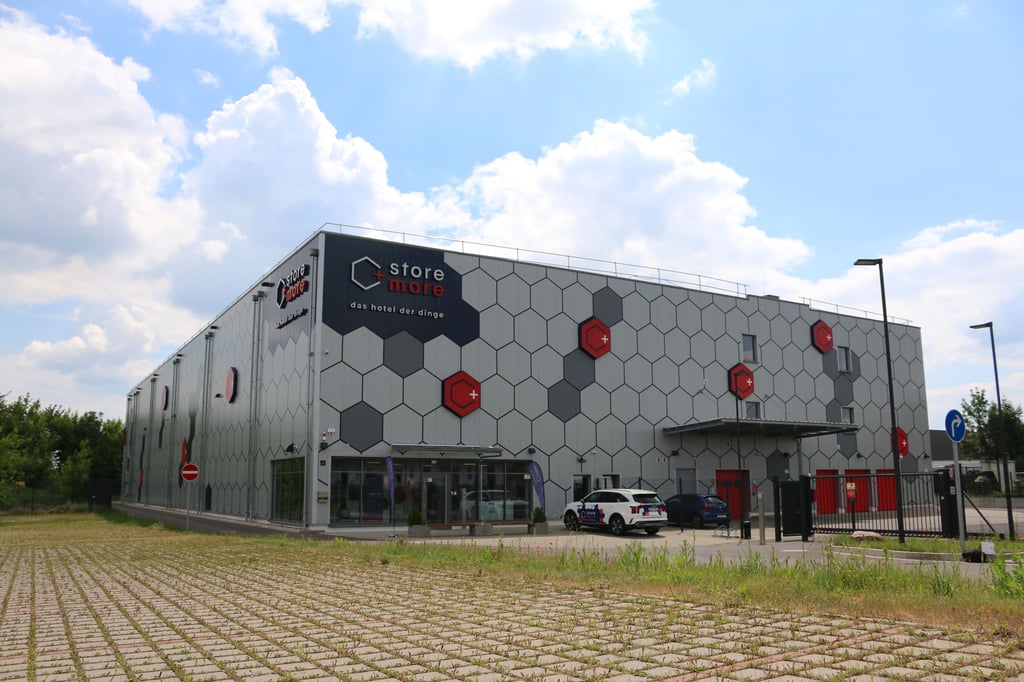 Storemore hat in Mitteldeutschland mehrere Lager errichtet.